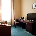 فندق Atrium شتشيتسين