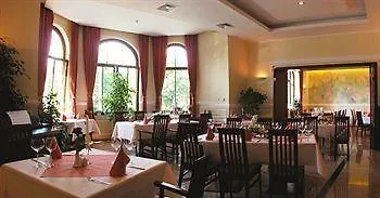 Atrium Szálloda 4*